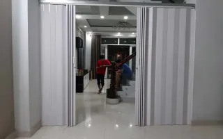 Hotline vách ngăn nhựa xếp di động miền Bắc và miền Nam