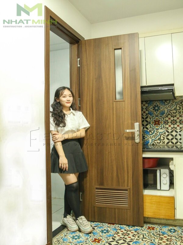 Bảng mẫu cửa nhựa composite nan chớp cho nhà vệ sinh