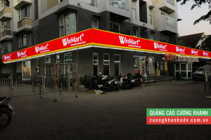 Chi tiết biển hiệu WinMart+ nổi bật vào ban đêm