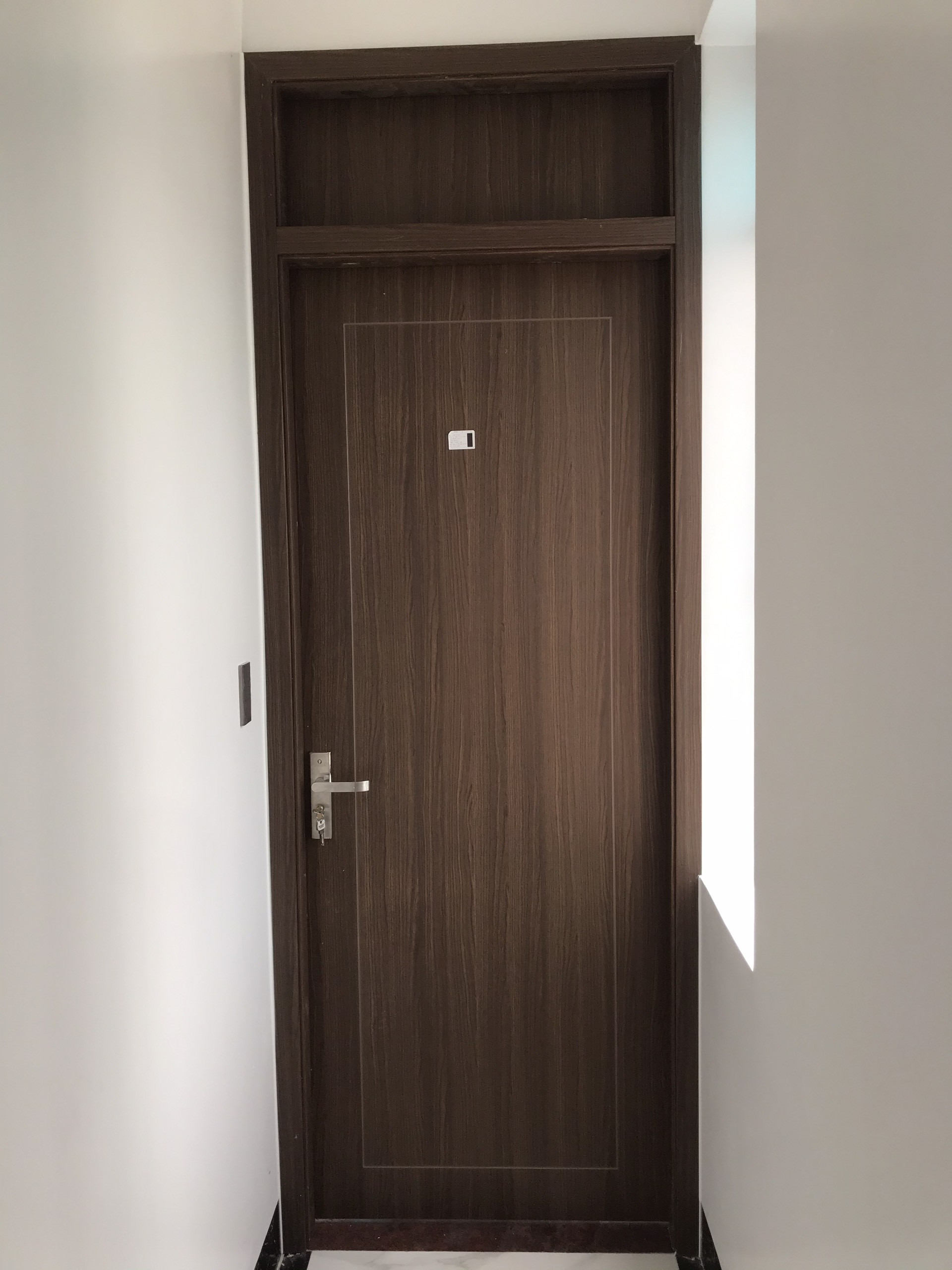 Cửa nhựa composite phòng tắm