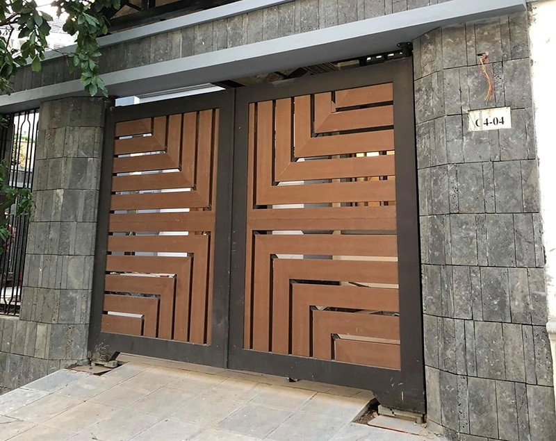Cửa nhựa giả gỗ ngoại thất phong cách phá cách