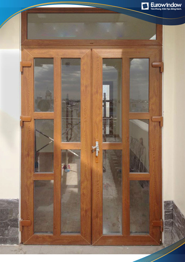 Cửa nhựa lõi thép vân gỗ 2 cánh chia đố dọc