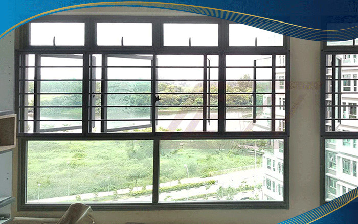 Cửa sổ nhựa lõi thép 4 cánh kết hợp vách kính cố định