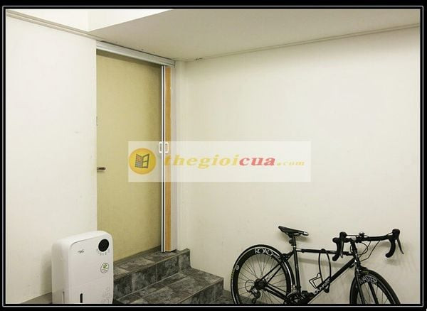 Cửa xếp nhựa cho nhà vệ sinh có thể xếp gọn