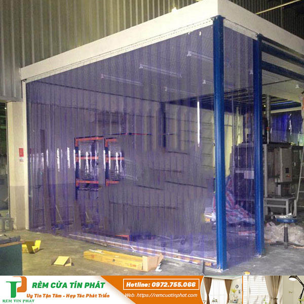 Rèm nhựa che cửa cho khu vực sản xuất công nghiệp