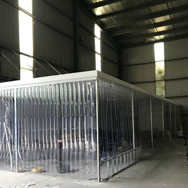Rèm nhựa PVC ngăn lạnh điều hoà hiệu quả cho không gian nhà xưởng