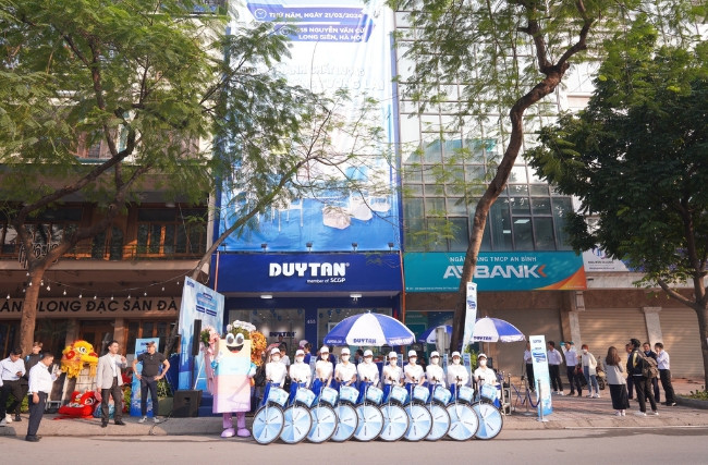 Roadshow quảng bá cửa hàng nhựa Duy Tân mới tại thủ đô