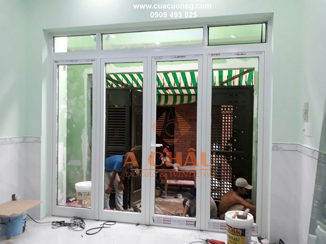 So sánh giá trị và độ bền của cửa nhựa lõi thép Xingfa và cửa nhôm Xingfa