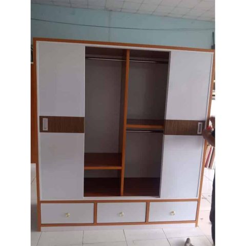 Tủ nhựa cửa kéo ngang 4 cánh màu trắng xám hiện đại, thiết kế gọn gàng cho phòng ngủ
