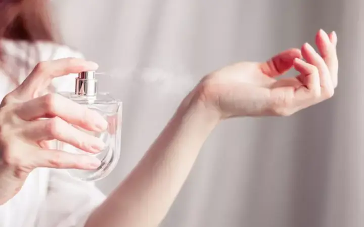 Nên để gương trong phòng ngủ ở đâu? Hướng dẫn chi tiết
