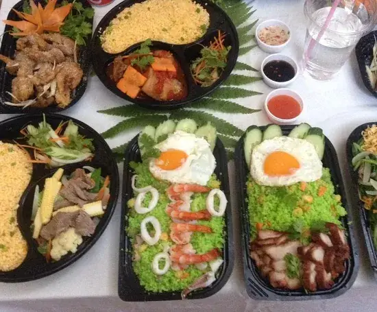 Trang trí tường phòng ngủ handmade: Gợi ý và hướng dẫn làm đẹp