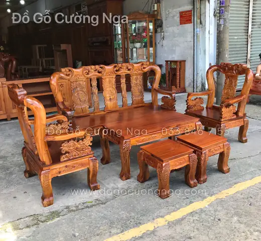 Có Nên Chọn Bàn Ghế Phòng Ngủ Gỗ Tràm Bông Vàng Cho Nhà Bạn?