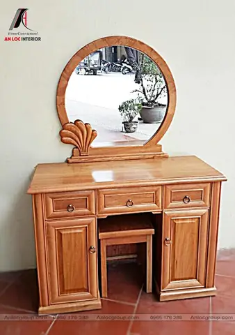 Bàn Gỗ Hiện Đại Cho Phòng Ngủ: Hướng Dẫn Chọn Và Bố Trí Bàn Gỗ Hiện Đại Cho Phòng Ngủ: Hướng Dẫn Chọn Và Bố Trí