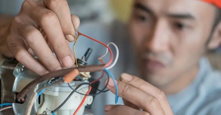 bố trí điện phòng ngủ