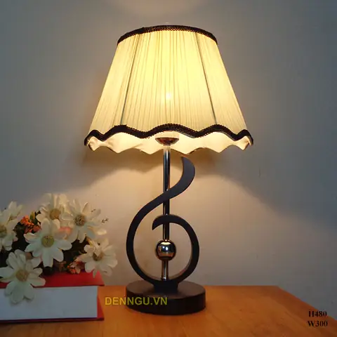 Nên Chọn Loại Đèn Bàn Phòng Ngủ Nào Phù Hợp Không Gian Hiện Đại?