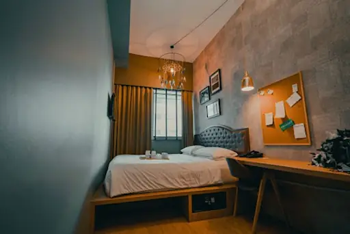 Làm Thế Nào Để Phòng Ngủ Bớt Nóng Hiệu Quả?