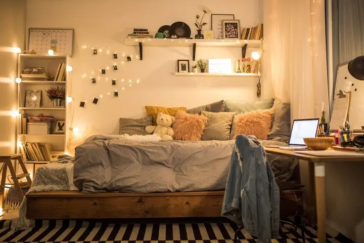 1. Decor phòng ngủ chill với đèn led đẹp mắt