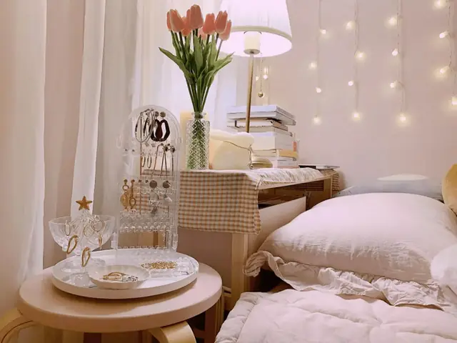 1. Decor phòng ngủ chill với đèn led đẹp mắt
