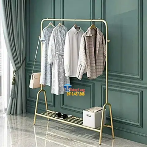 Cách Treo Quần Áo Trong Phòng Ngủ Hiệu Quả và Tiết Kiệm Không Gian