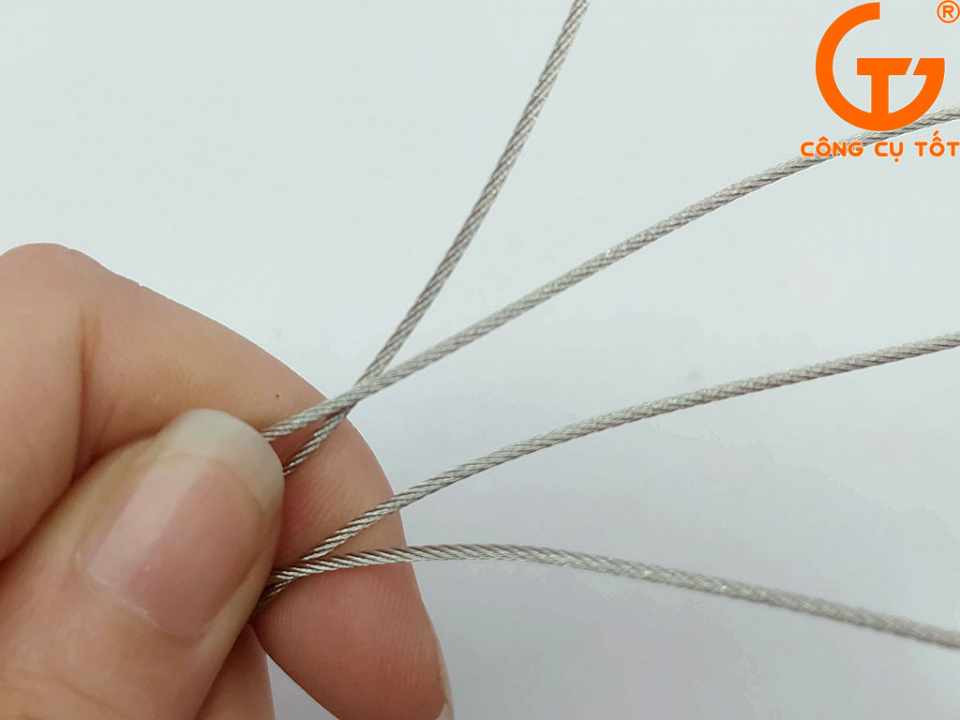 Chi tiết dây cáp của lưỡi cưa dây cắt ống nhựa làm từ thép không gỉ