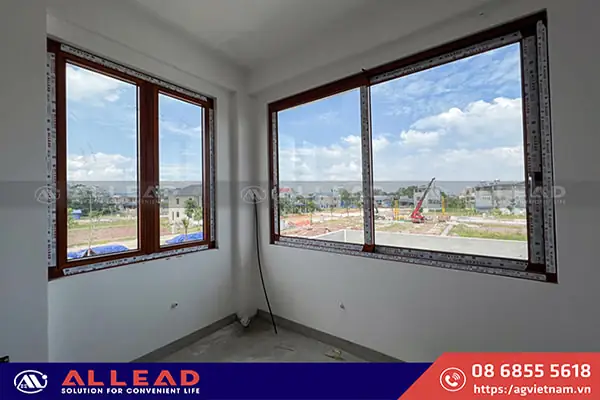 Chiều cao từ sàn của cửa sổ phòng ngủ: Tiêu chuẩn & Lời khuyên