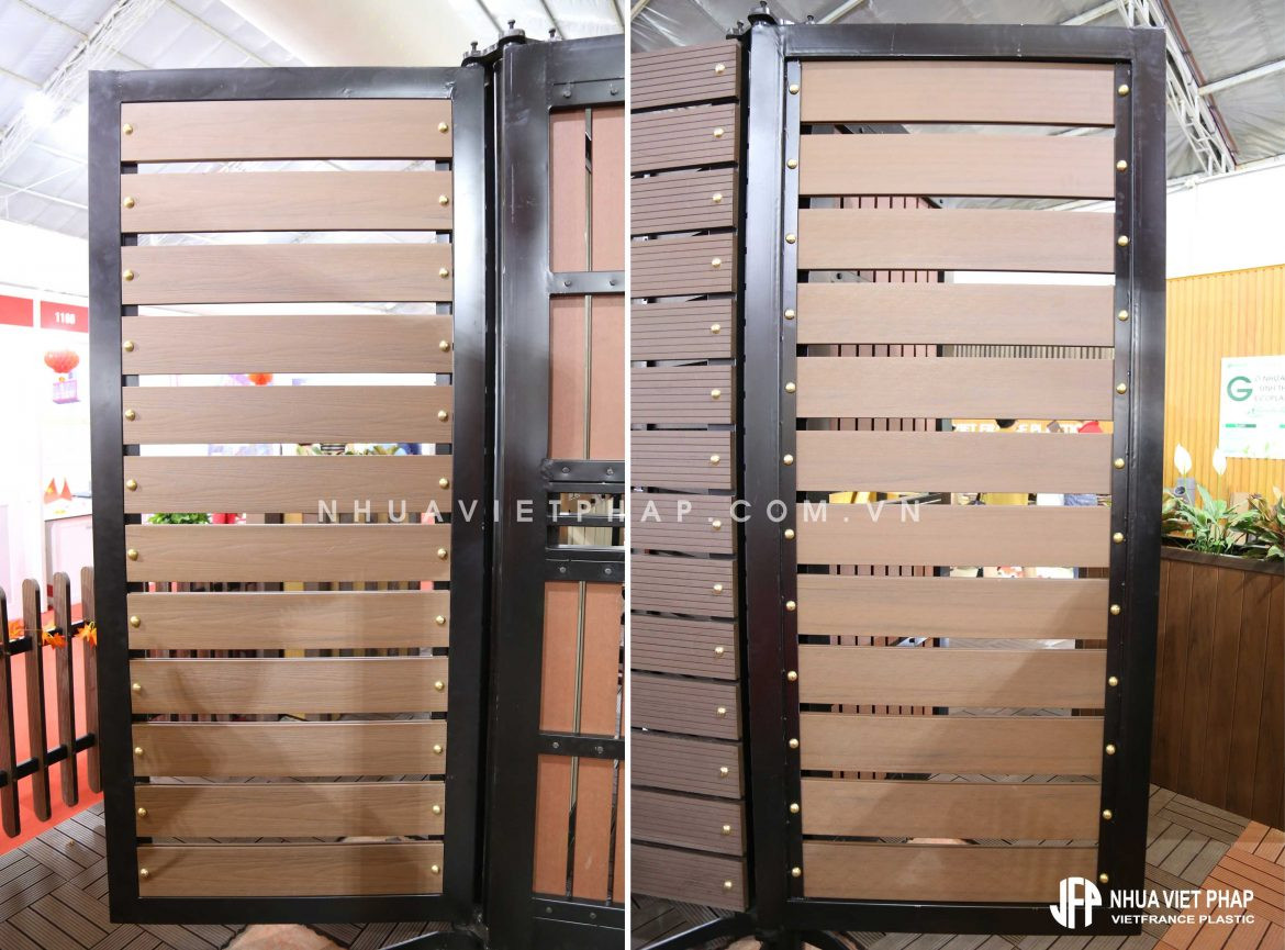 Cửa cổng gỗ nhựa composite màu teak wood với thanh sàn 2 lớp Hi-class ốp ngang