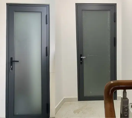 cửa nhôm phòng ngủ giá