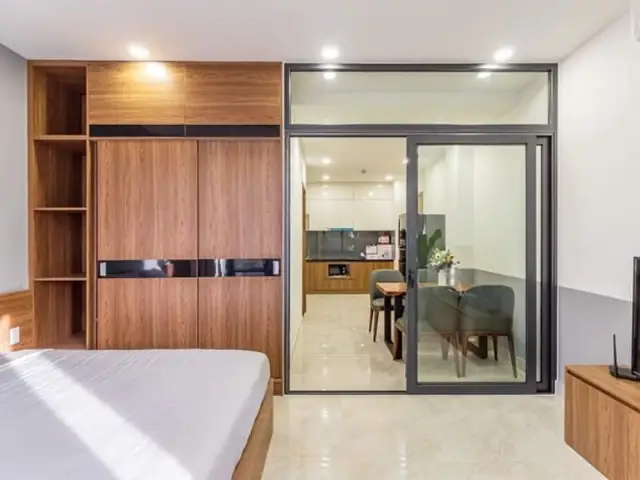 1. Top 15 mẫu cửa phòng ngủ nhôm Việt Pháp bền đẹp, sang trọng và đẳng cấp nhất