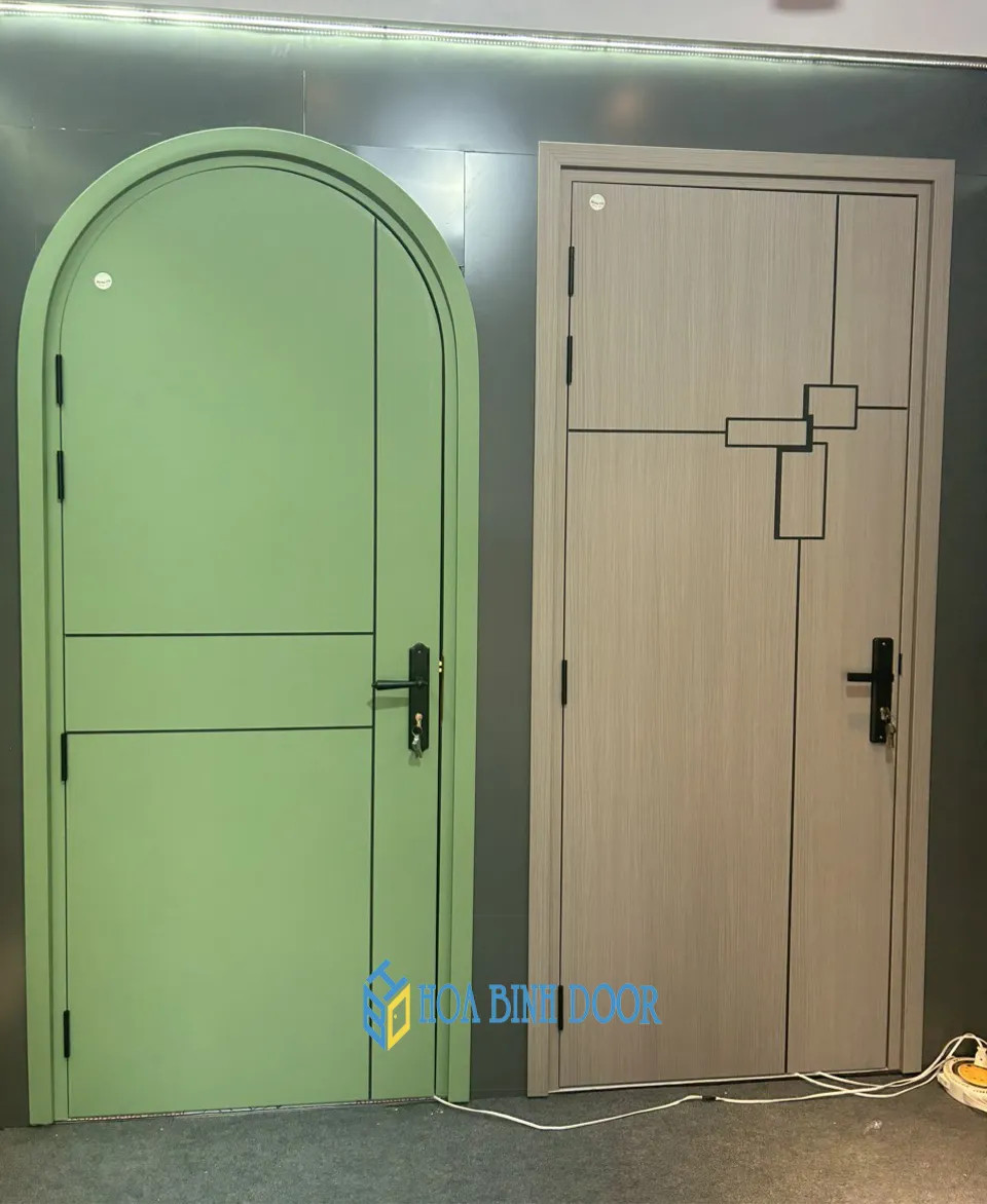 Cửa nhựa composite tại Quảng Ngãi lắp đặt cho phòng ngủ