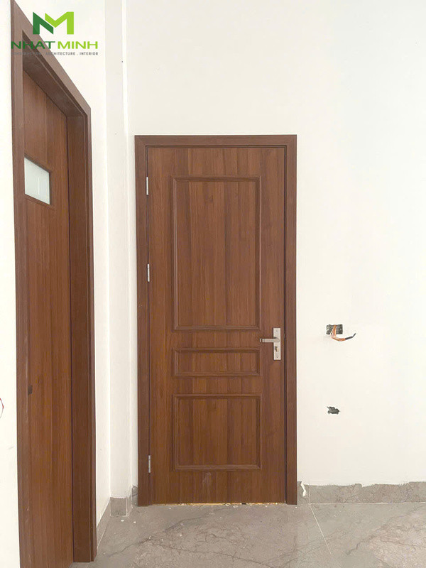 Cửa nhựa giả gỗ HaruHome phào chỉ nổi ấn tượng