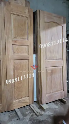 cửa phòng ngủ gõ đỏ
