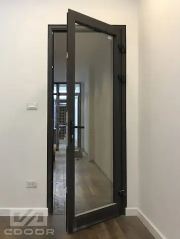 cửa phòng ngủ nhôm hệ