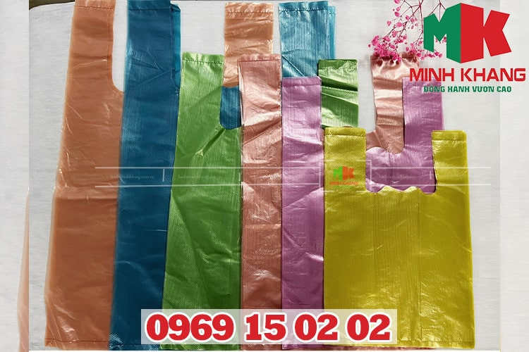 Đa dạng mẫu mã và màu sắc ly hộp nhựa bọc xốp