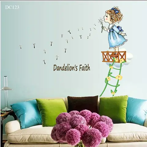 Lưu ý khi tìm mua và sử dụng decal dán tường trang trí phòng ngủ.
