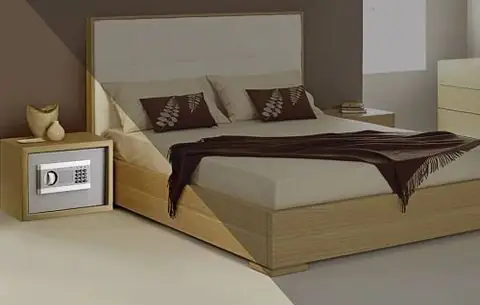 để két trong phòng ngủ