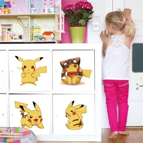 Decal dán tường phòng ngủ trẻ em: Hướng dẫn chọn và trang trí