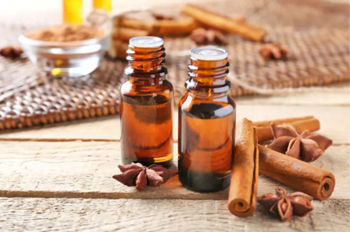 Đèn Xông Tinh Dầu Đặt Trong Phòng Ngủ: Hướng Dẫn Lựa Chọn Và Sử Dụng Hiệu Quả