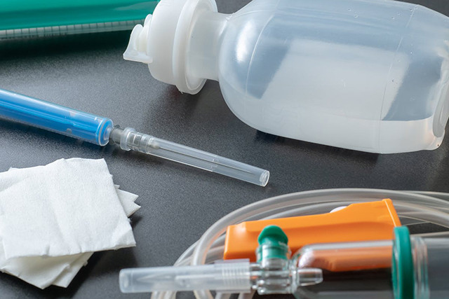 Dụng cụ y tế làm bằng nhựa PVC