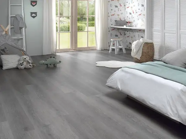 gạch lát phòng ngủ giả gỗ