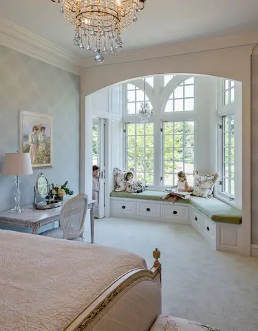 Biến góc, ngách bị lãng quên trong phòng ngủ thành một chỗ ngồi đọc sách, thư giãn lý tưởng bên cửa sổ. Biến góc, ngách bị lãng quên trong phòng ngủ thành một chỗ ngồi đọc sách, thư giãn lý tưởng bên cửa sổ.