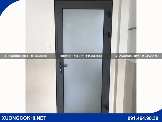 Top những mẫu cửa sắt 1 cánh phòng ngủ đẹp nhất năm 2025