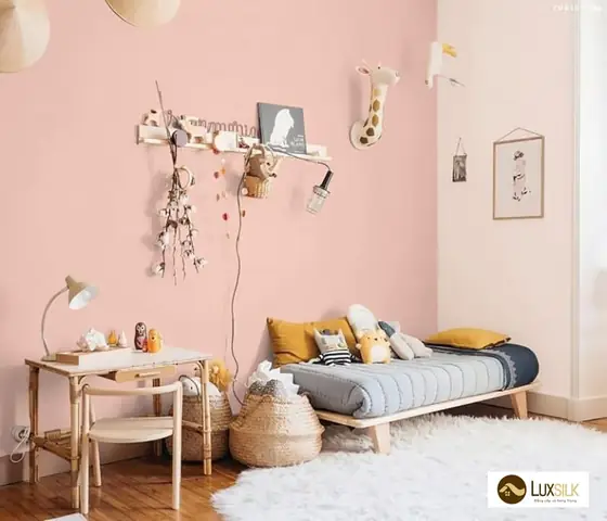Giấy dán tường phòng ngủ màu hồng: Chọn sao cho đẹp và không bị sến? Giấy dán tường phòng ngủ màu hồng: Chọn sao cho đẹp và không bị sến?