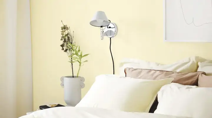 giấy dán tường phòng ngủ màu vàng