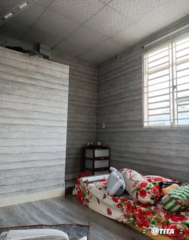 Trang trí giấy dán tường đẹp cho phòng ngủ màu xanh hiện đại