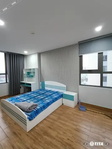 Trang trí giấy dán tường đẹp cho phòng ngủ màu xanh hiện đại