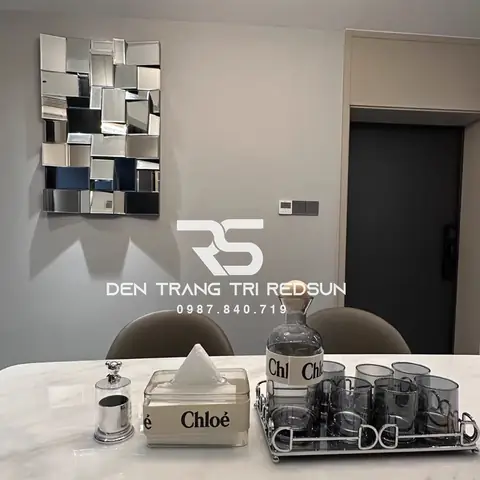 gương trang trí phòng ngủ