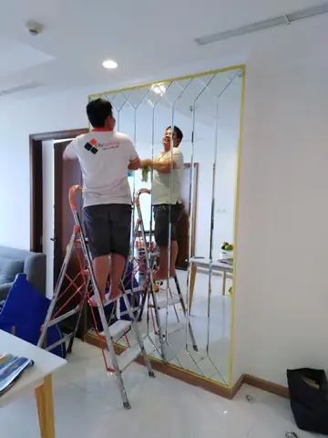 Kính Trang Trí Phòng Ngủ: Hướng Dẫn Chọn Và Bố Trí Hoàn Hảo