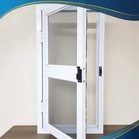 Mẫu 1: Cửa đi nhựa lõi thép phòng ngủ 1 cánh màu trắng