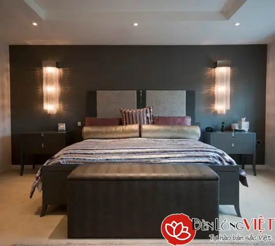 Mẫu đèn ốp tường phòng ngủ chung cư cao cấp