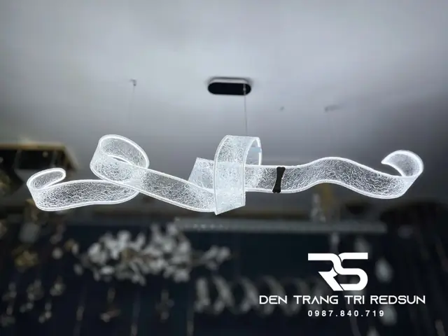 Thiết Kế Mẫu Phòng Ngủ Khách Sạn Acrylic Đẳng Cấp và Hiện Đại